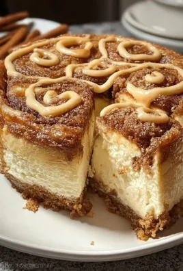 Cinnamon Roll Honeybun Cheesecake