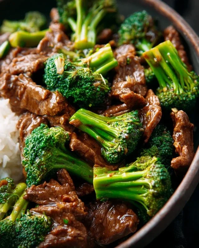 Chinese Beef and Broccoli (牛肉炒西兰花)