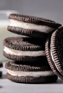 Homemade Oreo Cookies