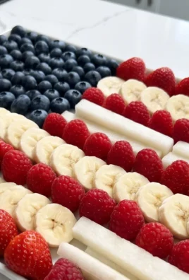 4th of July Fruit Platter Idea | How to Make an American Flag