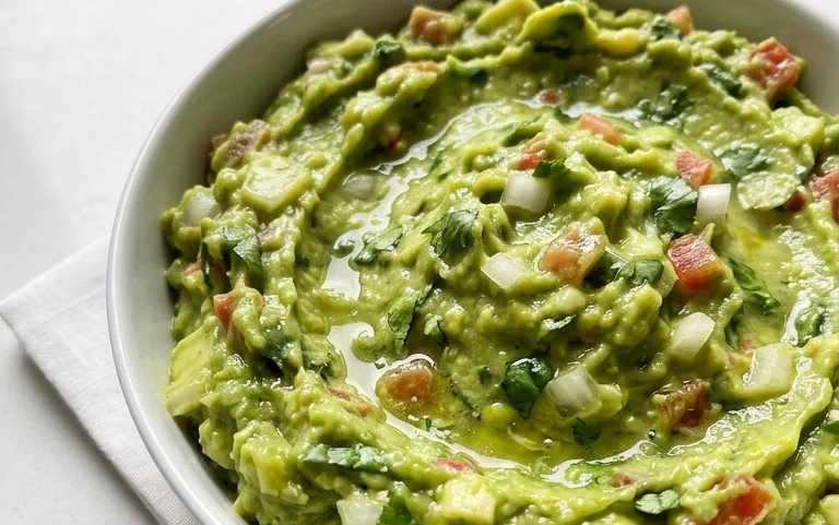 Guac Cart Fresh Guacamole Recipe (15 Minutes)